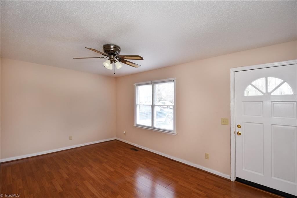 7632 Pine Street Rural Hall, NC 27045 - Photo 4 of 18