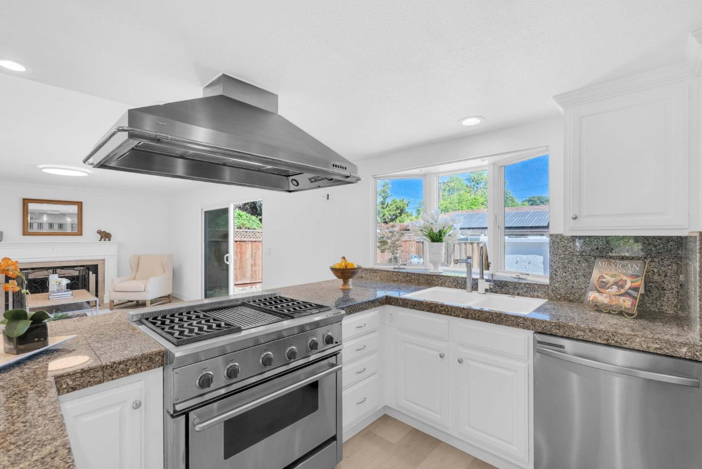 6332 McAbee Road San Jose, CA 95120 - Photo 7 of 40