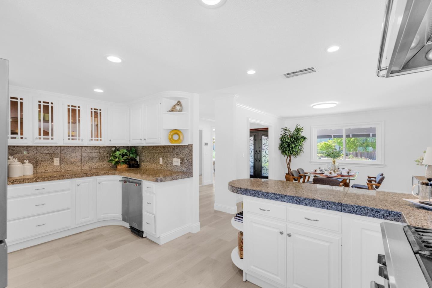 6332 McAbee Road San Jose, CA 95120 - Photo 10 of 40