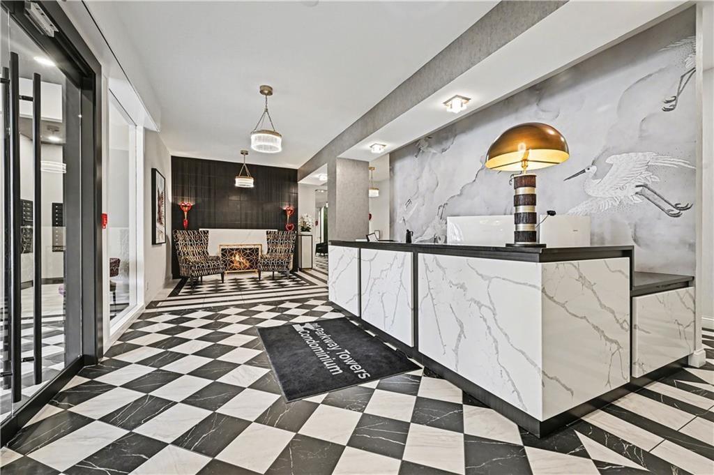 4545 Wornall Road, Unit 101 Kansas City, MO 64111 - Photo 4 of 27