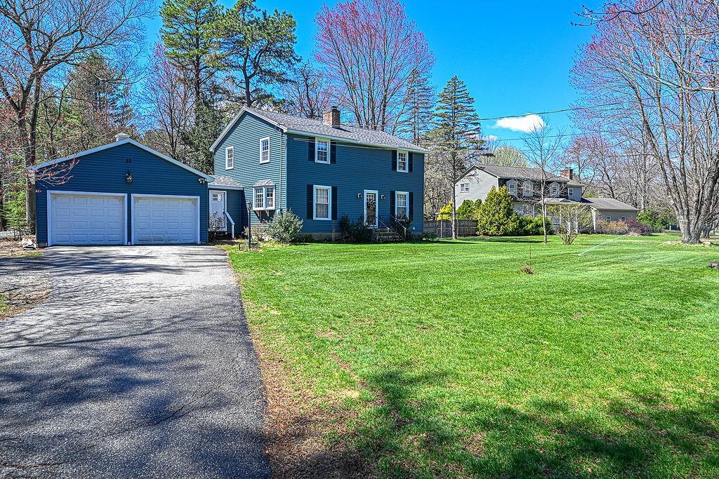 32 Hickory Drive Amherst, NH 03031 - Photo 3 of 38