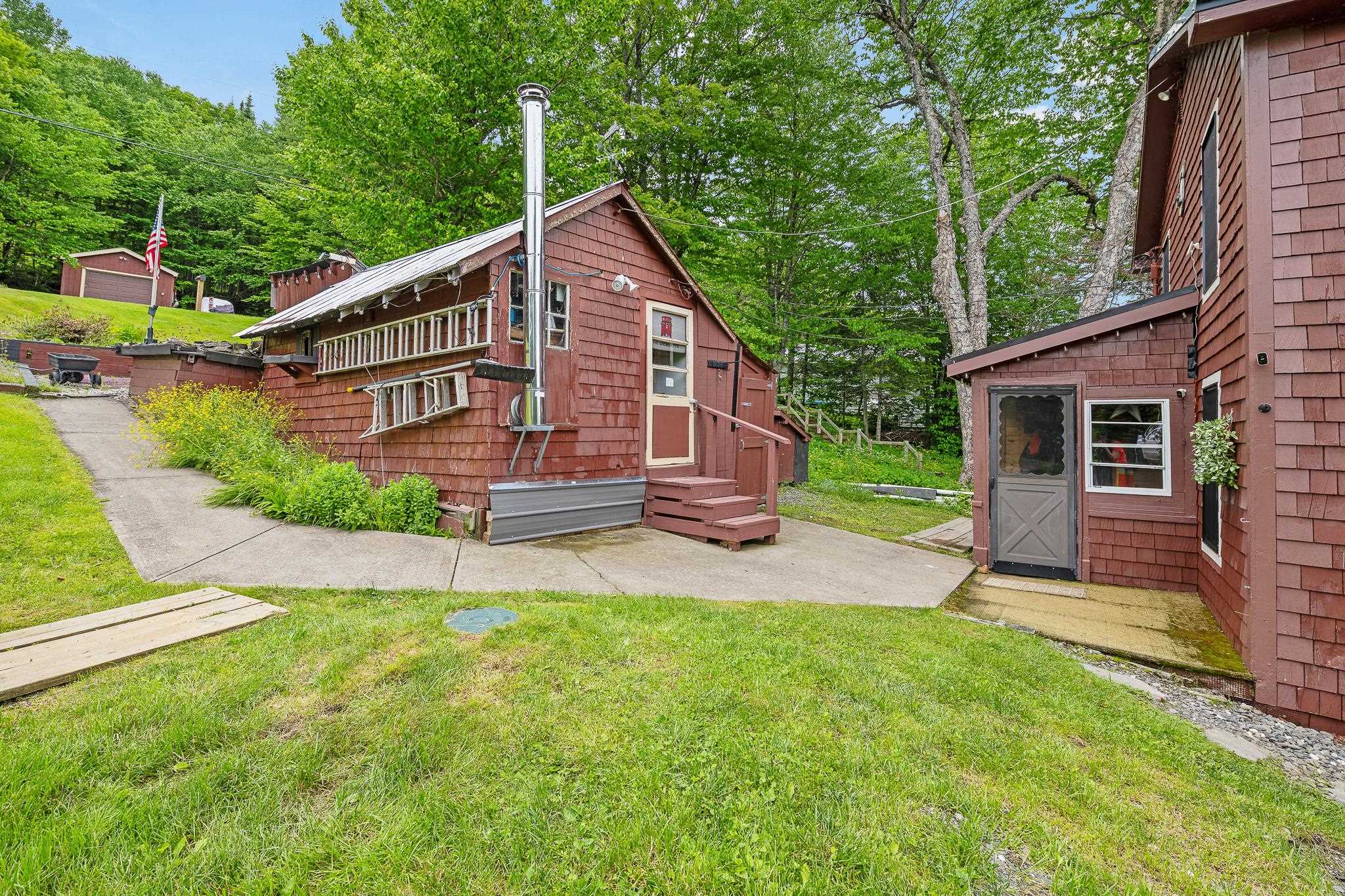 1437 Diamond Pond Road Stewartstown, NH 03576 - Photo 40 of 60