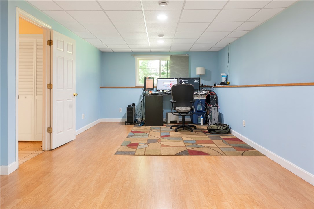 360 Gardiner Road Richmond, RI 02892 - Photo 21 of 27