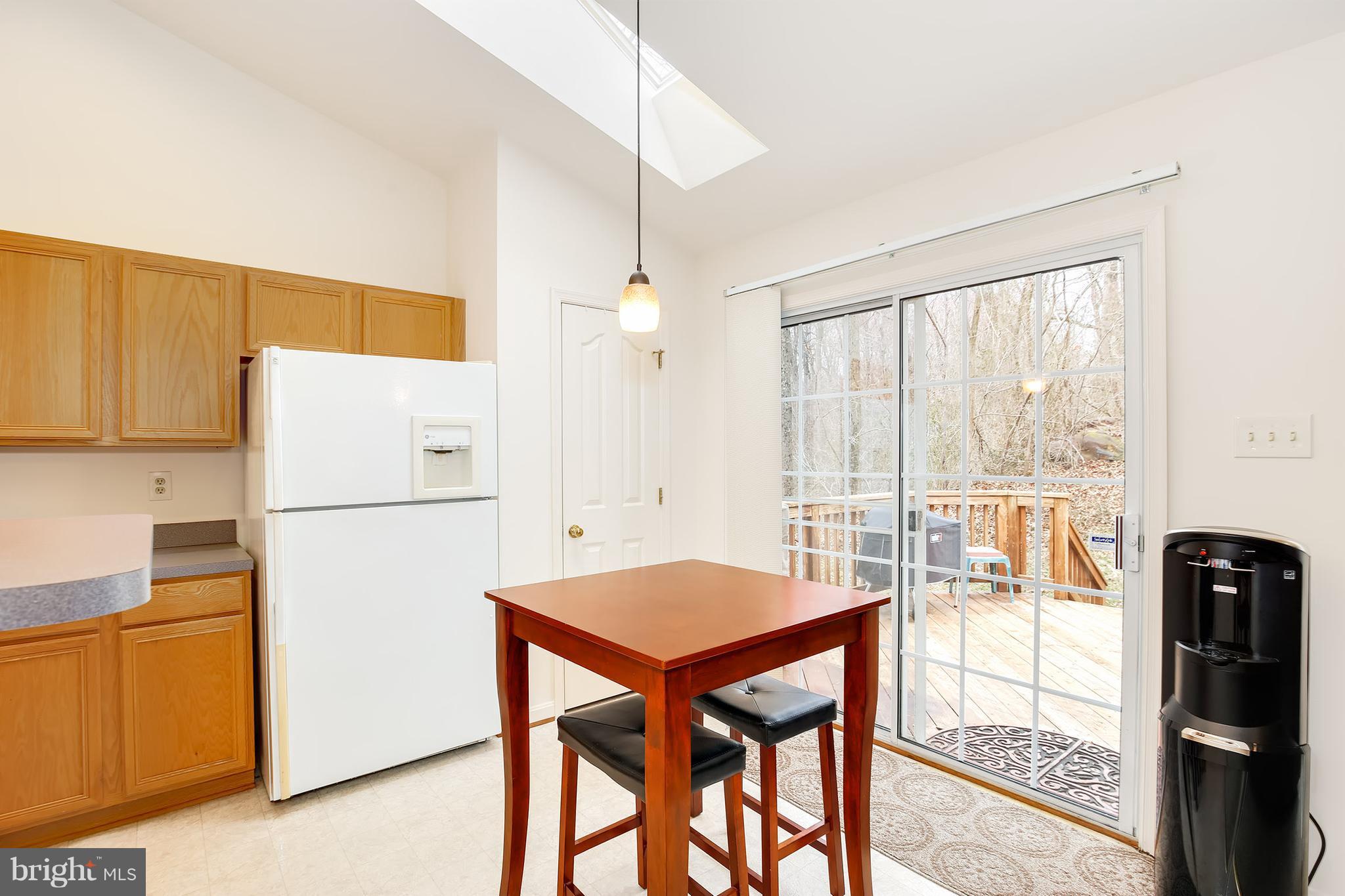 6319 Patuxent Quarter Road Hanover, MD 21076 - Photo 11 of 30 Eat-in Kitchen