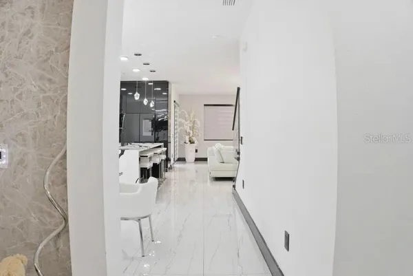 $689,900 | 2043 Rainier Drive, Kissimmee, FL 34746