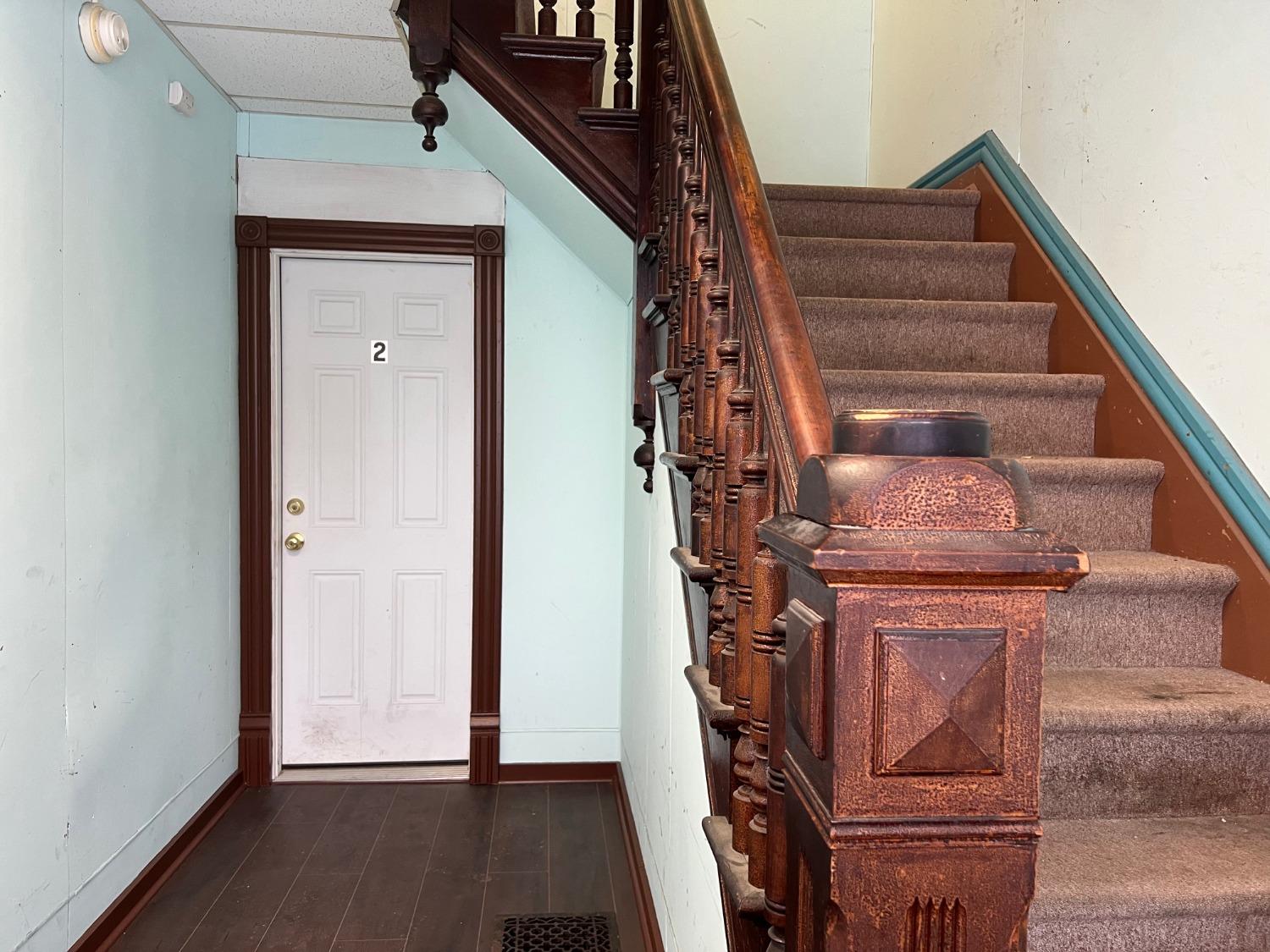 89 Chestnut Street, Unit 2 Oneonta, NY 13820 - Photo 4 of 13 Entry way