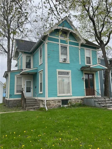 $950 | 89 Chestnut Street, Unit 2, Oneonta, NY 13820