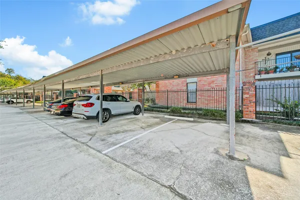 a car parked in front of a building