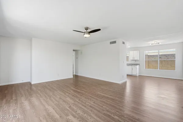 $365,000 | 630 East Jensen Street, Unit 157, Mesa, AZ 85203