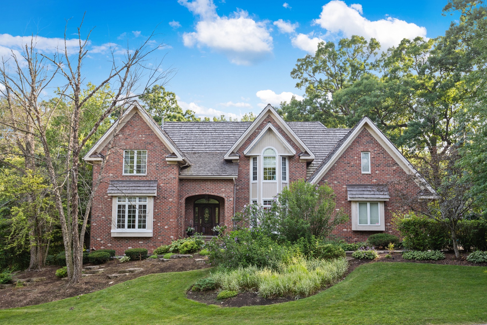 9336 Falling Waters Drive West Burr Ridge, IL 60527 - Photo 1 of 13