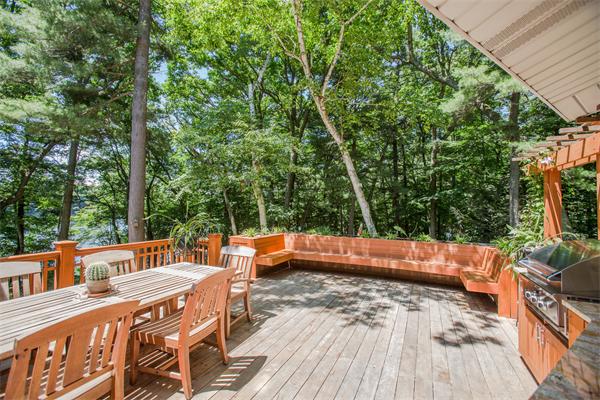95 Lake Rd Terrace Wayland, MA 01778 - Photo 4 of 30 Gallery Image 4