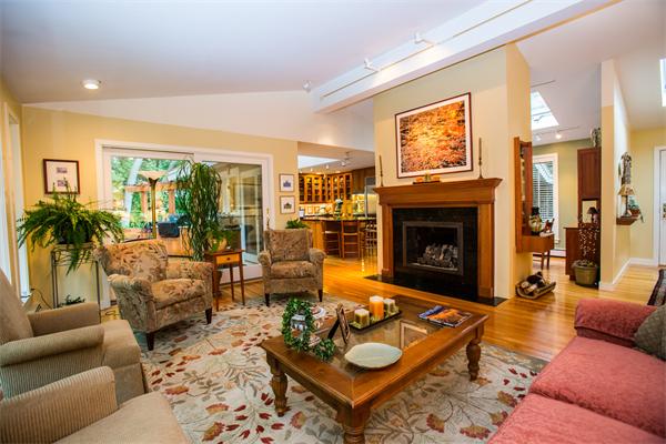 95 Lake Rd Terrace Wayland, MA 01778 - Photo 9 of 30 Gallery Image 9