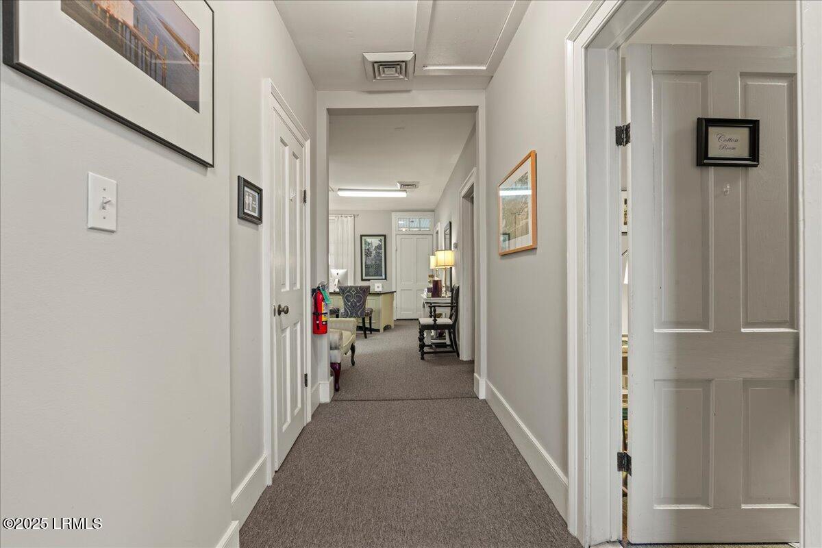 409 Carteret Street Beaufort, SC 29902 - Photo 32 of 45 32-Upstairs 002
