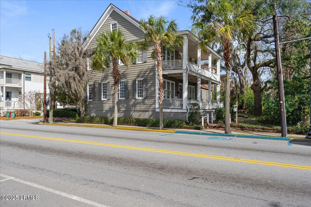 409 Carteret Street Beaufort, SC 29902 - Photo 7 of 45 07-Front Exterior