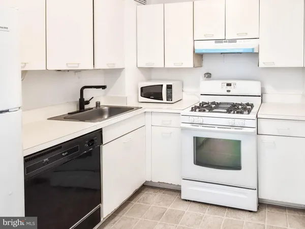 $1,550 | 130 Slade Avenue, Unit 411, Baltimore, MD 21208