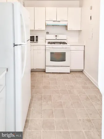 $1,550 | 130 Slade Avenue, Unit 411, Baltimore, MD 21208