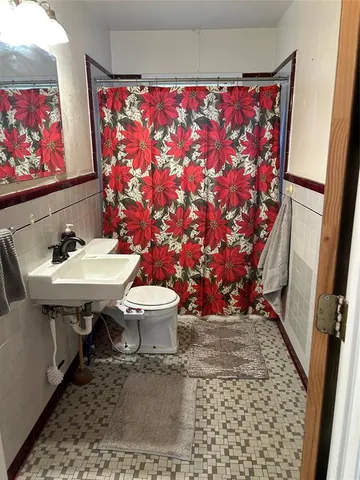 $184,990 | 829 Yale Street, River Oaks, TX 76114