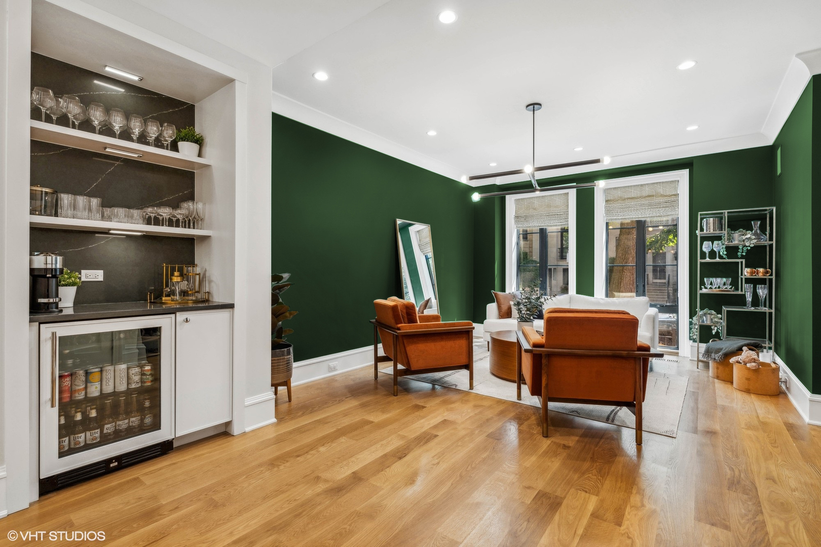 2034 North Mohawk Street, Unit 1 Chicago, IL 60614 - Photo 9 of 26 a living room with furniture a rug and a large window