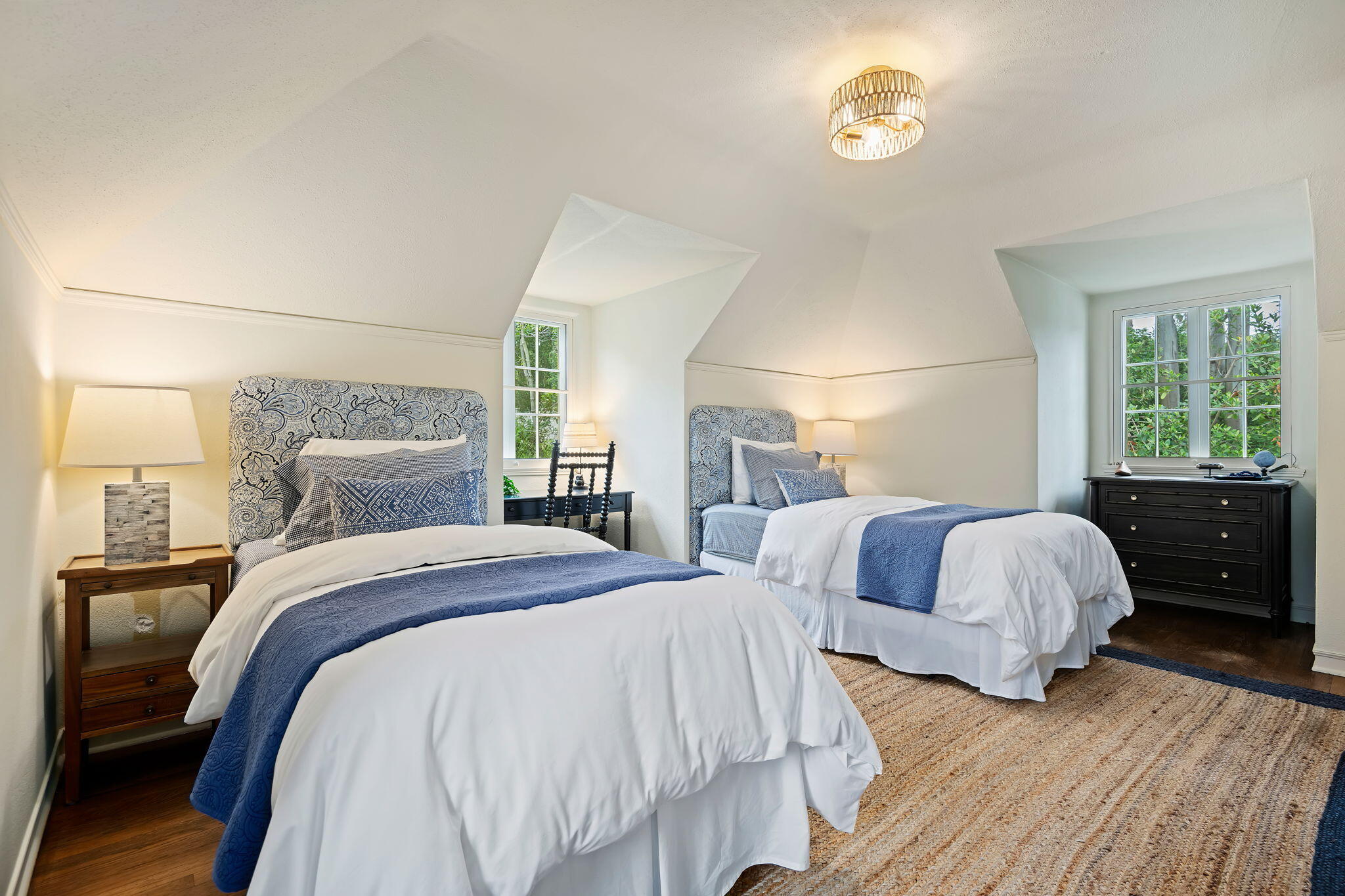 2040 Mission Ridge Road Santa Barbara, CA 93103 - Photo 34 of 38 a bedroom with two beds and a window
