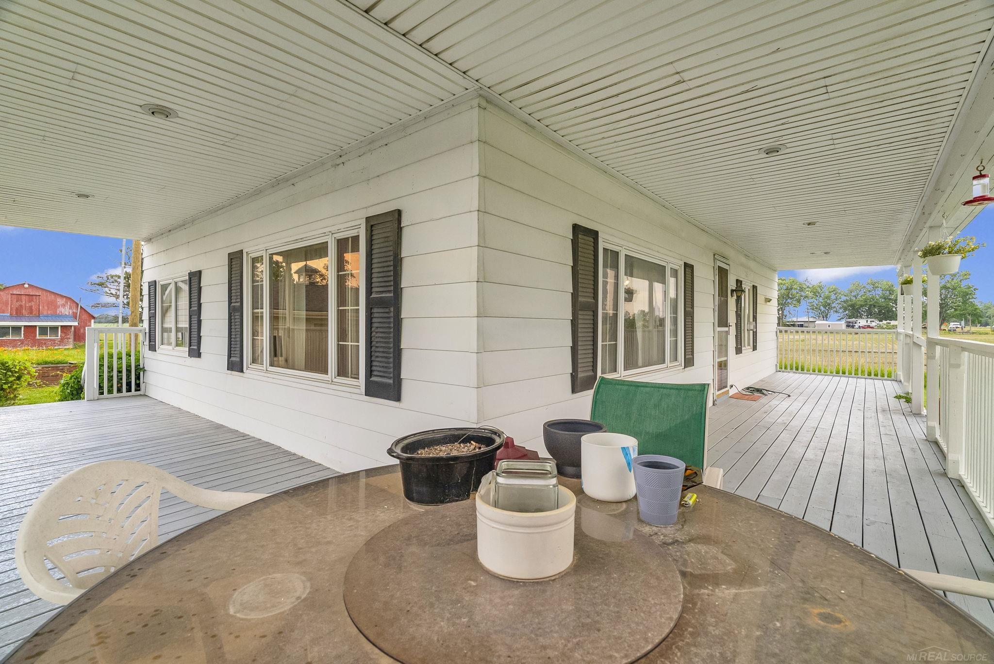 2255 Sanilac Road Carsonville, MI 48419 - Photo 12 of 48 50172314-14f81d34-dbea-4065-b8bd-a10246ffd246.JPG