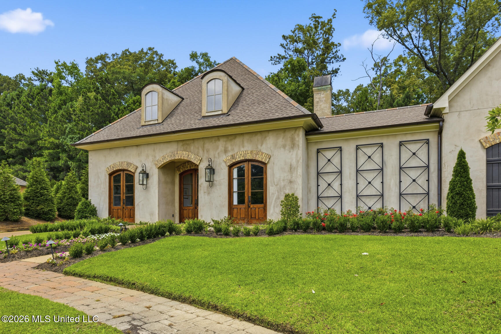916 La Roche Court Ridgeland, MS 39157 - Photo 5 of 51 916 La Roche-5