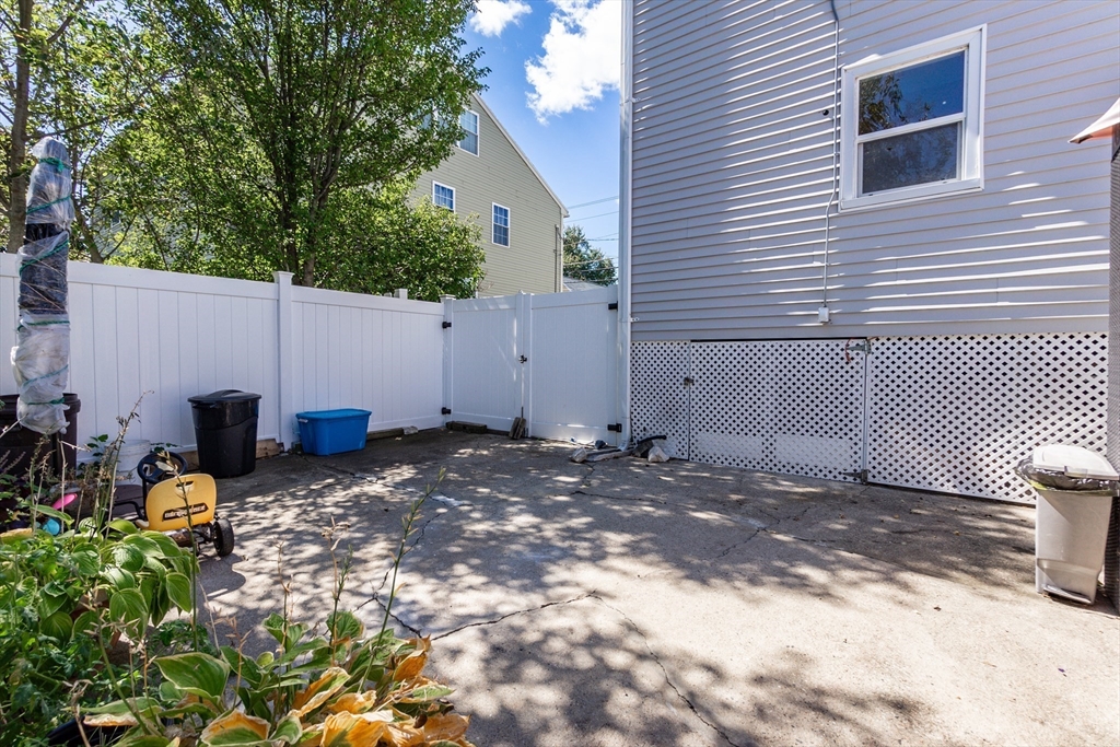 157 Spring Street, Unit 1 Medford, MA 02155 - Photo 20 of 23