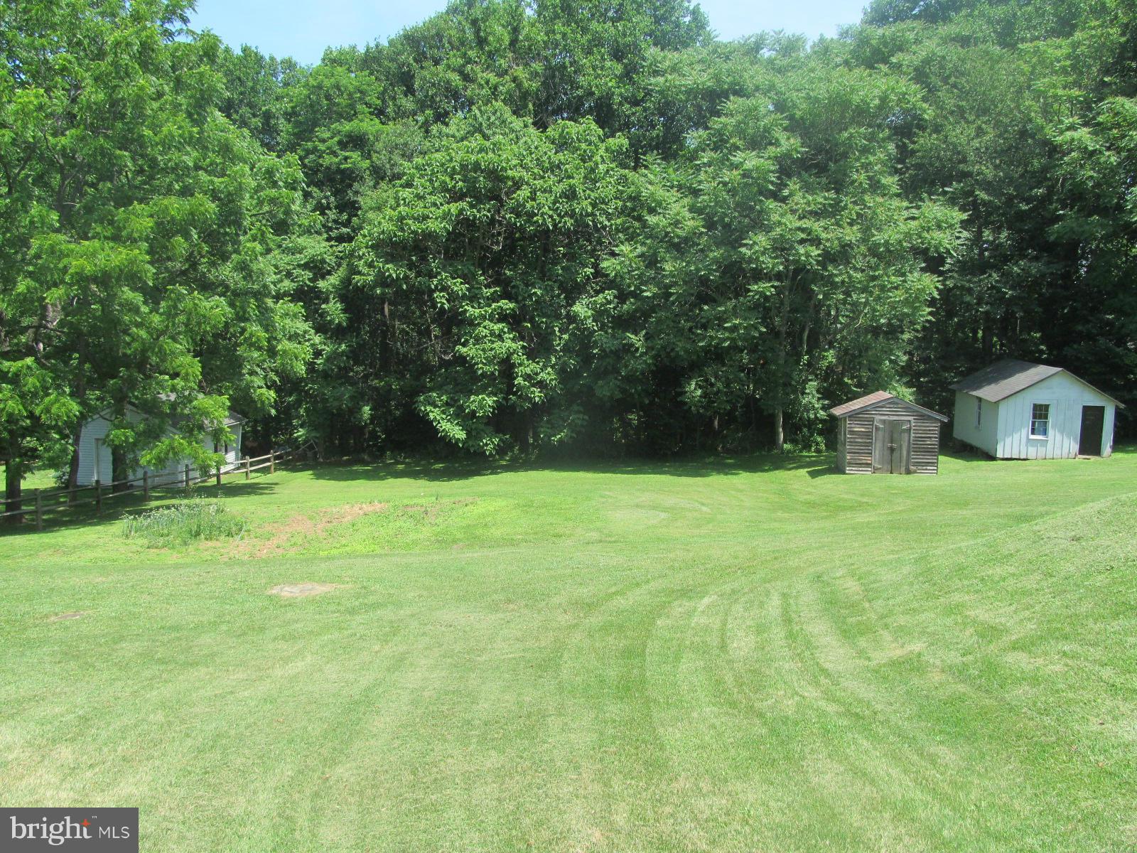 13 Waterfall Road Chester Gap, VA 22623 - Photo 5 of 19 View