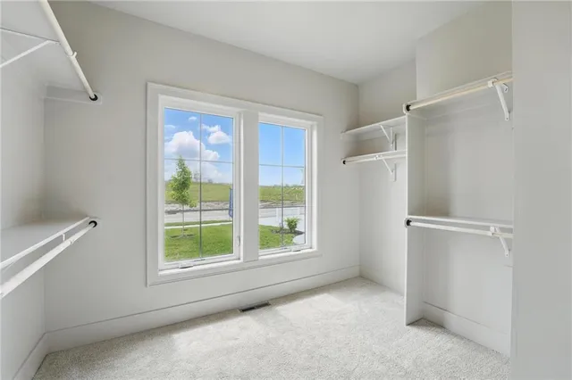 $750,000 | 1506 Northwest 106th Terrace, Kansas City, MO 64155