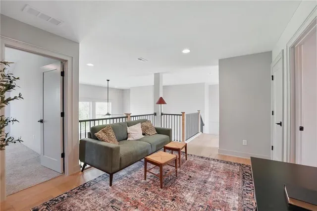 $750,000 | 1506 Northwest 106th Terrace, Kansas City, MO 64155