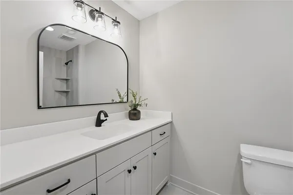 $750,000 | 1506 Northwest 106th Terrace, Kansas City, MO 64155