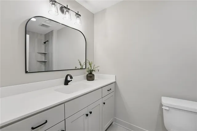 $750,000 | 1506 Northwest 106th Terrace, Kansas City, MO 64155