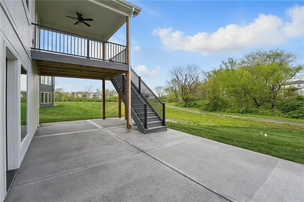 $750,000 | 1506 Northwest 106th Terrace, Kansas City, MO 64155