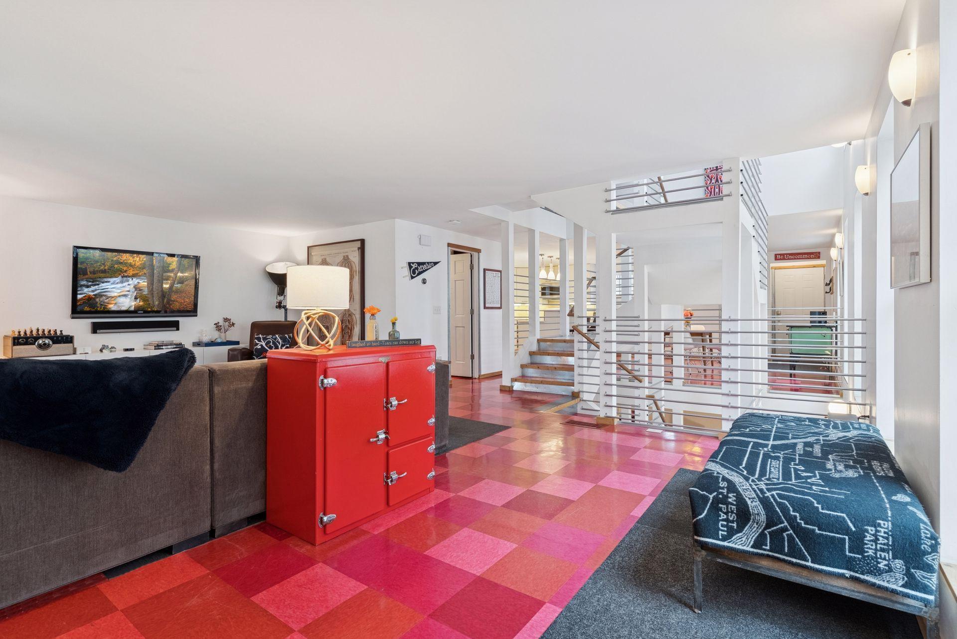 135 1st Street Excelsior, MN 55331 - Photo 4 of 9