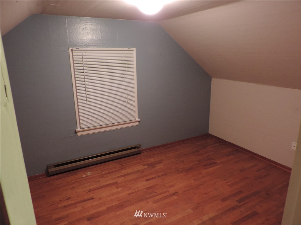 7033 Carson Road Everett, WA 98203 - Photo 14 of 16