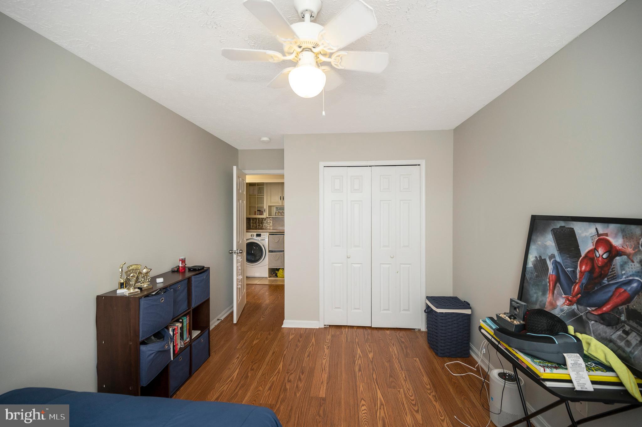 35342 Hawks Nest Court Locust Grove, VA 22508 - Photo 32 of 52 a view of a workspace with furniture and a flat screen tv