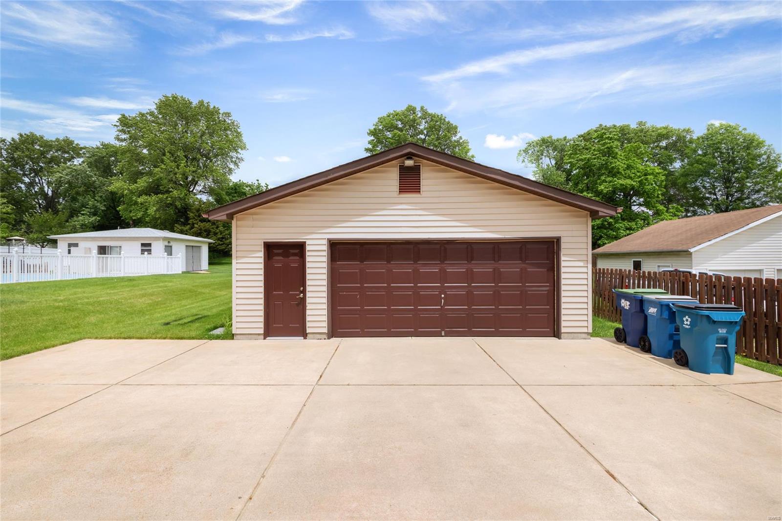 6407 Weber Road St. Louis, MO 63123 - Photo 32 of 35 Gallery Image 32