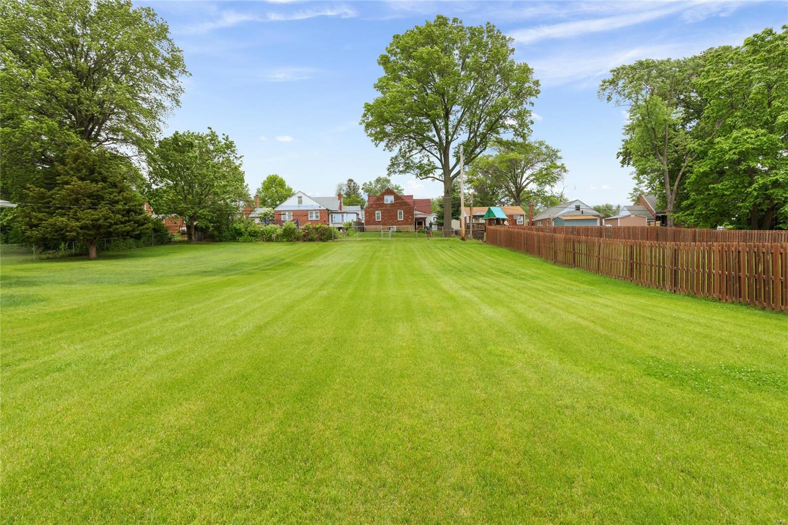 6407 Weber Road St. Louis, MO 63123 - Photo 34 of 35 Gallery Image 34