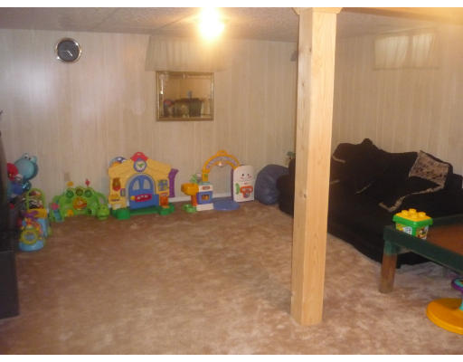 21 Josephine Street Springfield, MA 01108 - Photo 17 of 24 Gallery Image 17