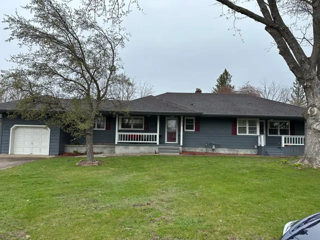 $349,900 | 332 Pleasant Avenue, Ellsworth, WI 54011