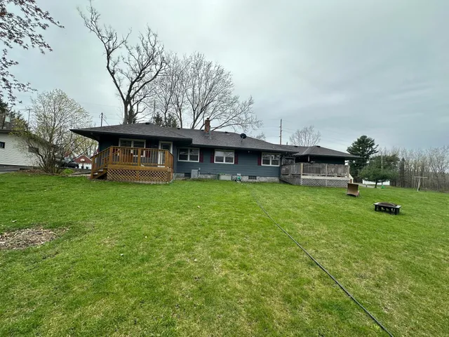 $349,900 | 332 Pleasant Avenue, Ellsworth, WI 54011
