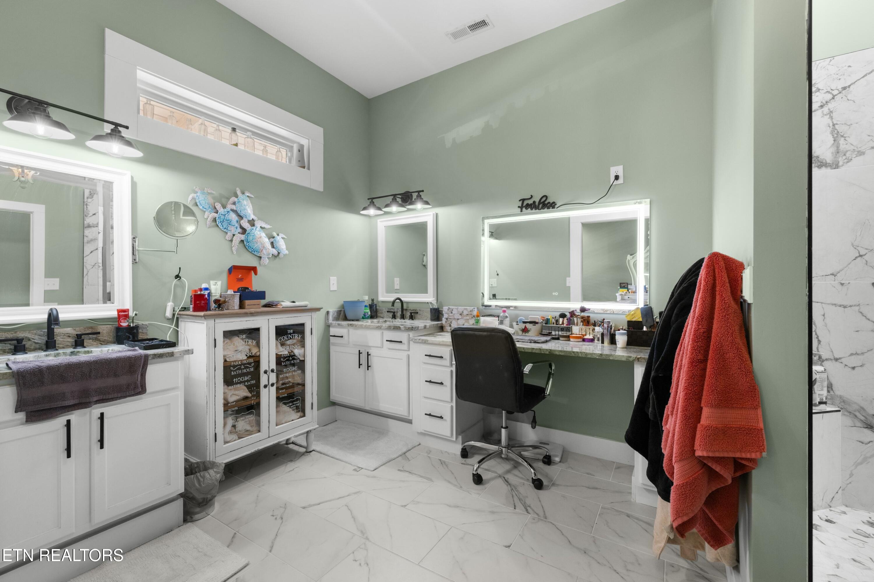 559 Morie Road Dandridge, TN 37725 - Photo 17 of 55 018-559MorieRoad-Dandridge-TN-37725-SMAL