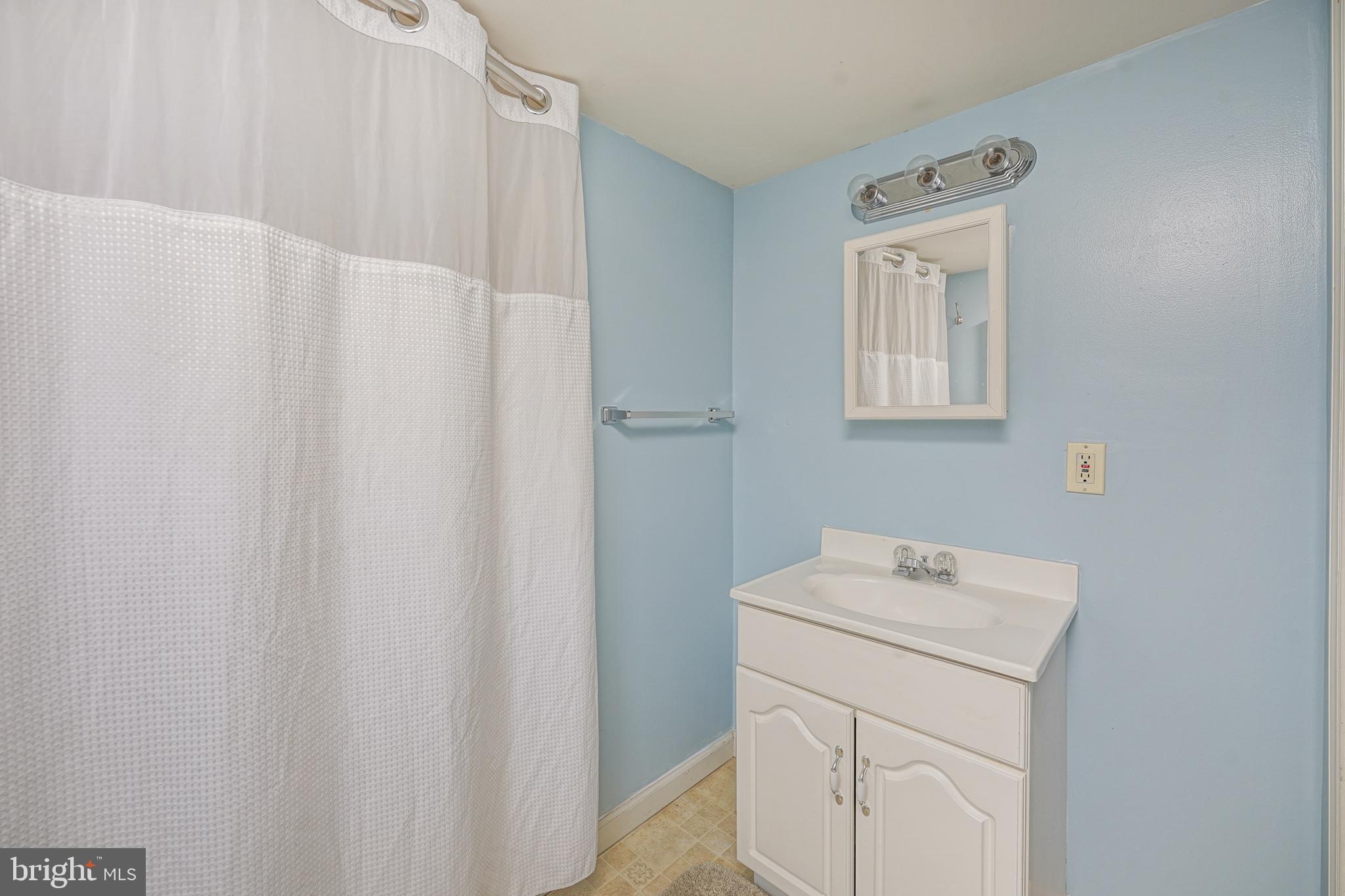 222 Dickinson Road Glassboro, NJ 08028 - Photo 24 of 32 Gallery Image 24
