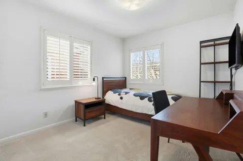 $1,650,000 | 142 Positano Circle, Redwood City, CA 94065