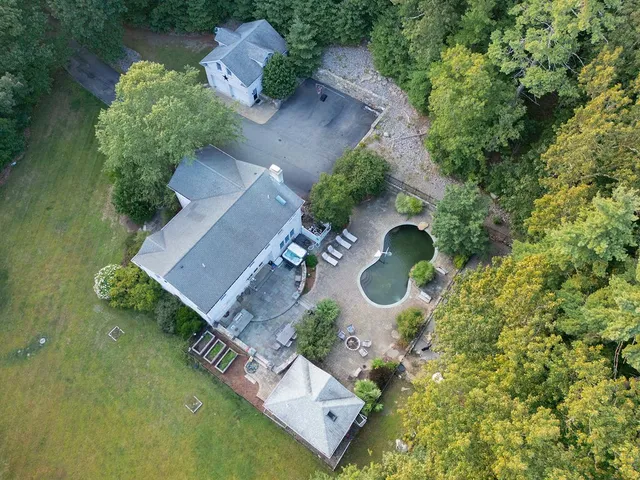 $1,199,000 | 260 George Washington Highway, Clayville, RI 02815
