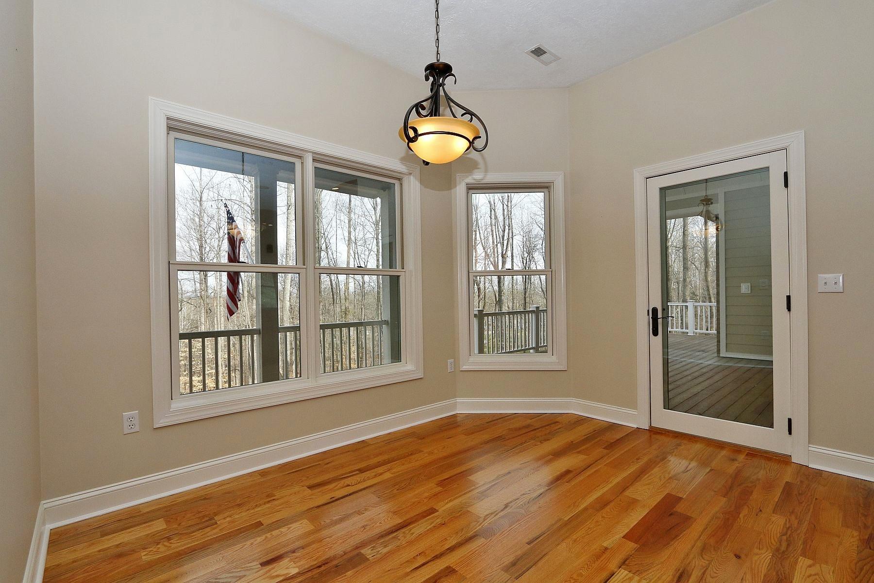 1177 Windlass Road Moneta, VA 24121 - Photo 23 of 91 Breakfast Nook (1)