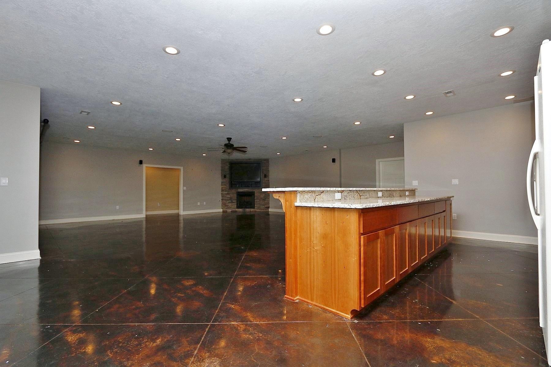 1177 Windlass Road Moneta, VA 24121 - Photo 52 of 91 Lower Level Great Room (2)