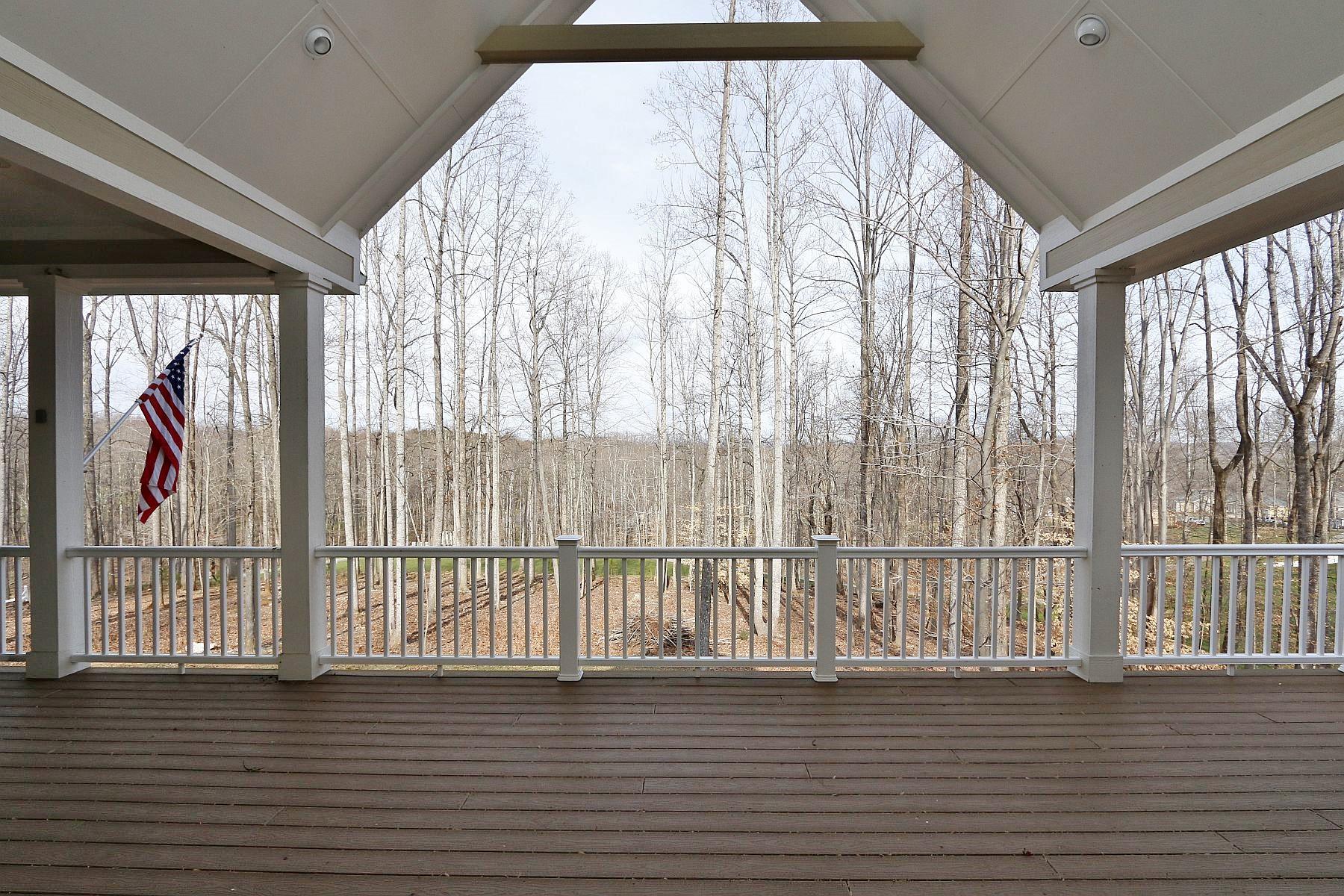 1177 Windlass Road Moneta, VA 24121 - Photo 72 of 91 Deck (3)