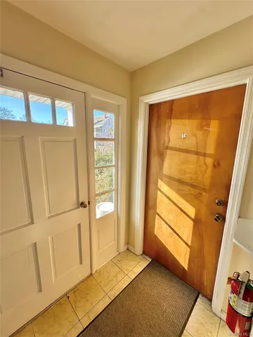 $1,800 | 174 Orange Avenue, Unit 1N, Suffern, NY 10901