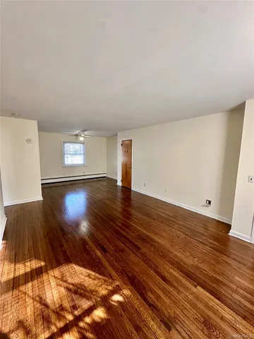 $1,800 | 174 Orange Avenue, Unit 1N, Suffern, NY 10901