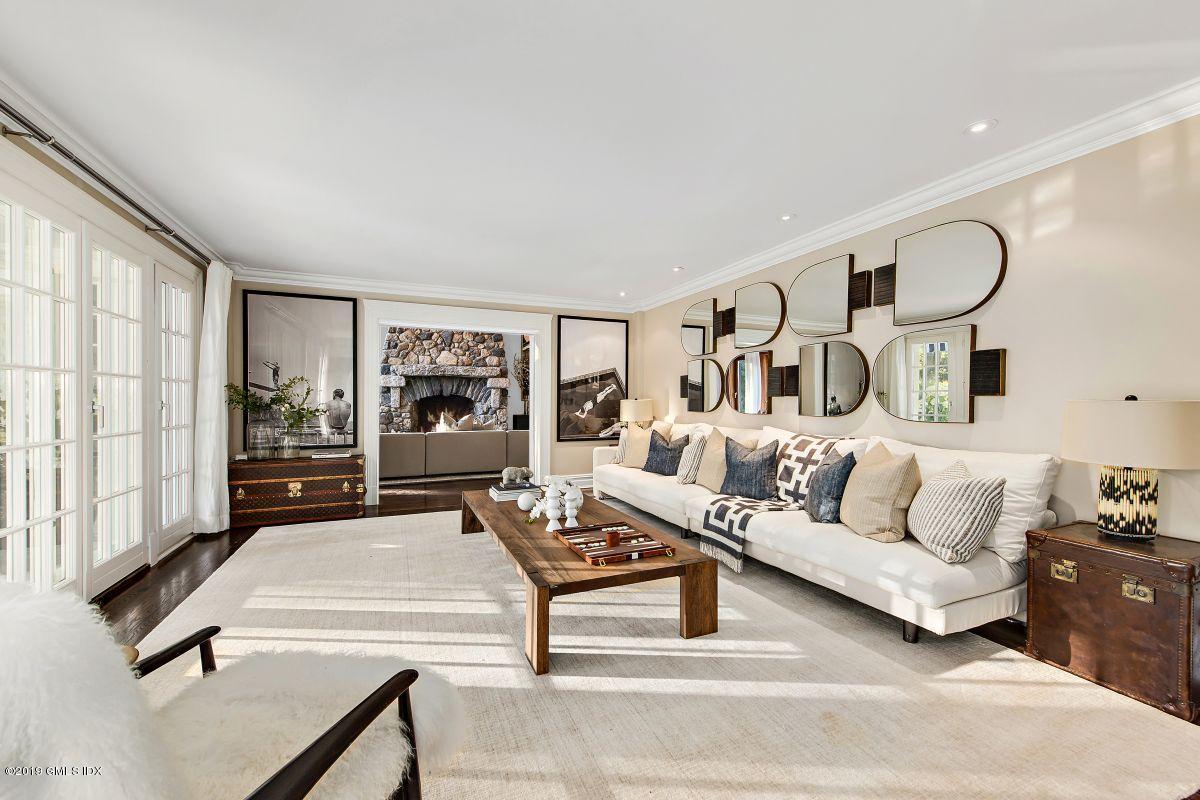 578 Riversville Road Greenwich, CT 06831 - Photo 8 of 38 a living room with furniture